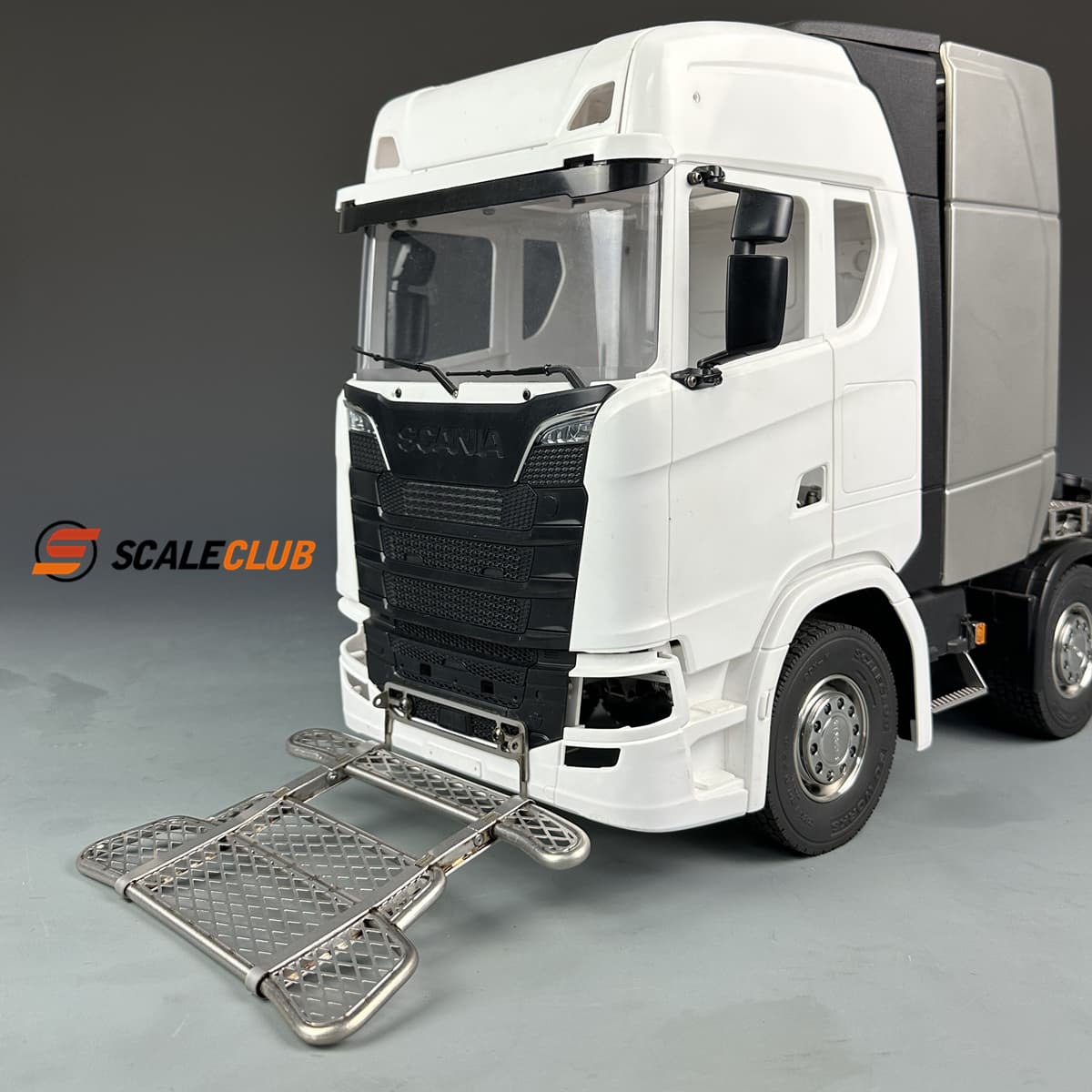 SCALECLUB 770S Camion jouet RC - Tractor Implement avis et prix